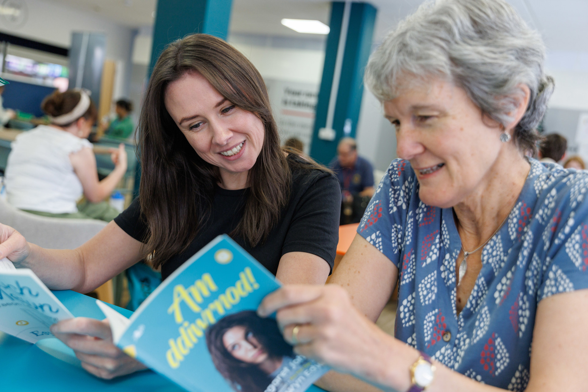Reading suggestions for the Christmas period
