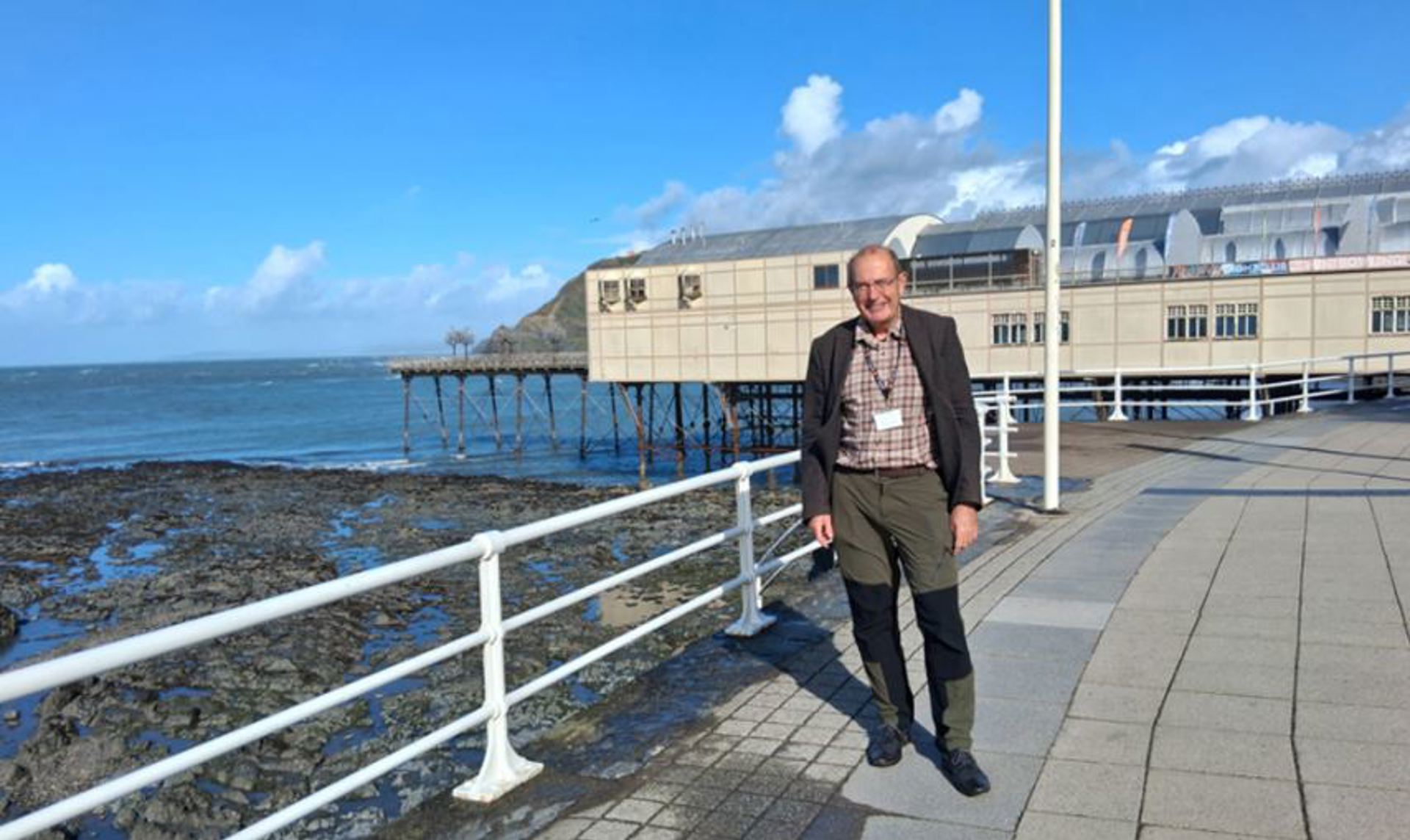 Learner from Gloucester returns to Aberystwyth for Welsh degree 