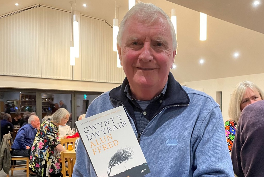 Get to know author, Alun Ffred